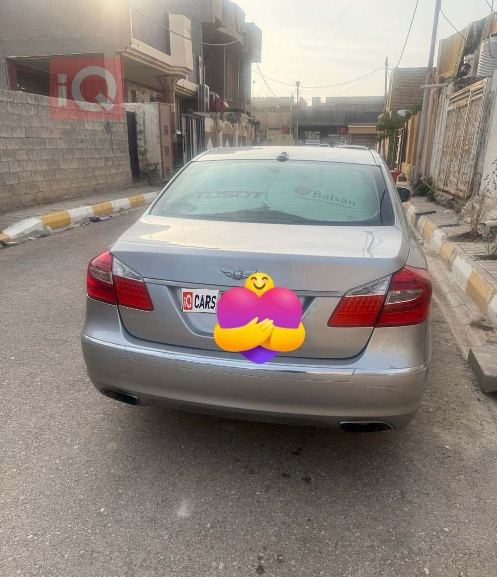 هيونداي جنسس